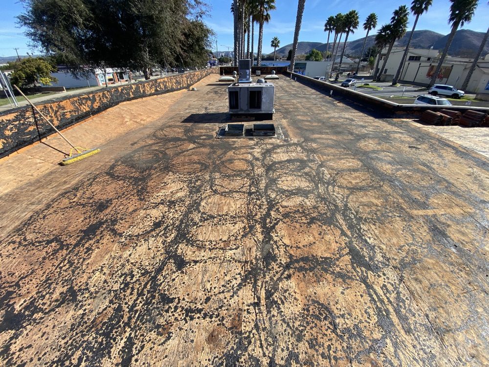 Slide of B&R Roofing & Tear Off