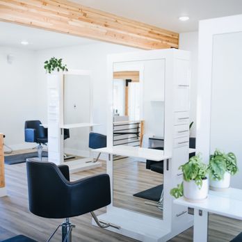 MANA Salon - Hair Salons Near Me - Monmouth, Oregon