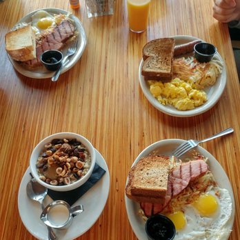 Bridgeside - Breakfast options - American Near Me - Cascade Locks, Oregon Bridgeside - Breakfast options - American Near Me - Cascade Locks, Oregon