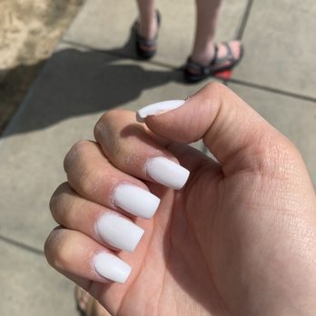 Skyller Nails and Spa - Look at my thumb? It's not even fully covered - Nail Salons Near Me - Riverside, California