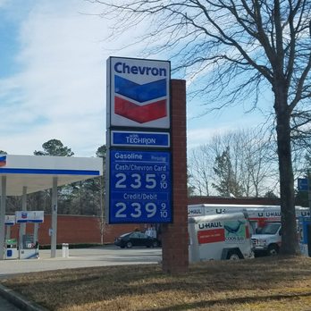 Chevron - a gas station with a large sign - Gas Stations Near Me - Woodstock, Georgia Chevron - a gas station with a large sign - Gas Stations Near Me - Woodstock, Georgia