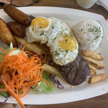 Gabriella's Restaurant - Bistec a lo pobre - Peruvian Near Me - Benson, North Carolina Gabriella's Restaurant - Bistec a lo pobre - Peruvian Near Me - Benson, North Carolina