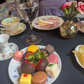 LADY MENDL’S TEA SALON - Updated August 2025 - 837 Photos & 390 Reviews