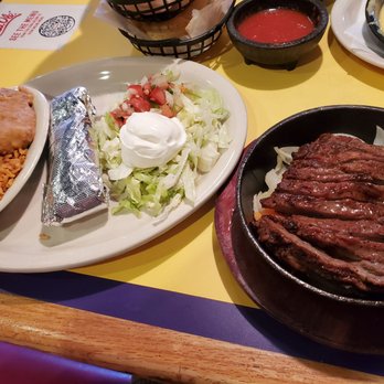 Casa Olé Beaumont - Lunch fajitas. $10 - Mexican Near Me - Beaumont, Texas