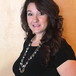 Salon 1307 - Lisa Liptock is the owner and operator of this salon.
Great personality and skills along with her friendly, smiling staff.