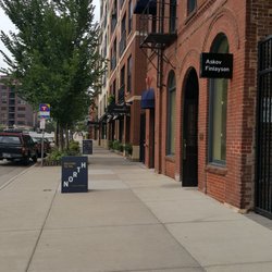 Levi's - Minneapolis - From outside