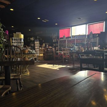 Moon River Cafe & Curiosities - Cafes Near Me - Melbourne, Florida