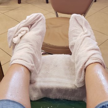 My i Nails - What kind of towel wrap is this!? - Nail Salons Near Me - Glendale, Arizona