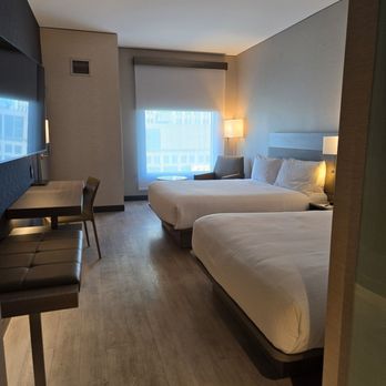 AC Hotel - Comfortable room - Hotels Near Me - Sacramento, California