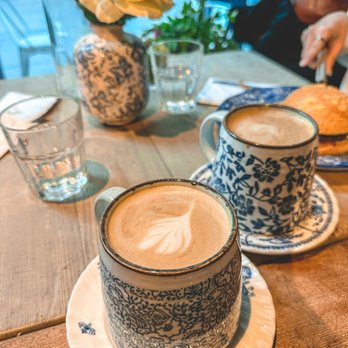 maman - honey lavender latte - Bakeries Near Me - New York, New York maman - honey lavender latte - Bakeries Near Me - New York, New York