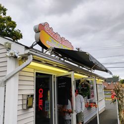 Sahadi's Hotties - Outside