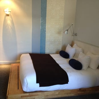 The Pearl Hotel - Jewel bed - San Diego, CA