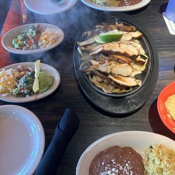 Gringo's Mexican Kitchen - fajitas came out STEAMING - Tex-Mex Near Me - Stafford, Texas Gringo's Mexican Kitchen - fajitas came out STEAMING - Tex-Mex Near Me - Stafford, Texas