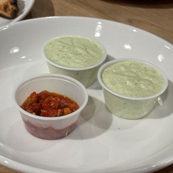 Cocoon Brewing - Ranch and Sweet Chili Sauce for dipping - Breweries Near Me - De Pere, Wisconsin
