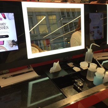 SEPHORA - Individual Class Mirror - Skin Care Near Me - Chicago, Illinois