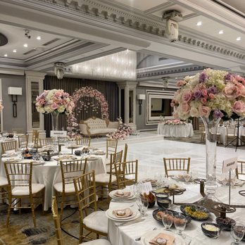 Anoush Glenoaks - Venue Inside - Venues & Event Spaces Near Me - Glendale, California