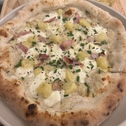 Patata pizza with bacon Patata pizza with bacon