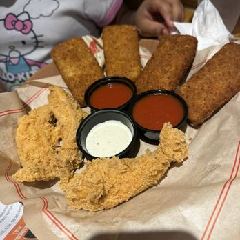 Chili's - Triple Dipper - Bars Near Me - Midlothian, Virginia