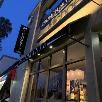 Michael's On Naples - Outside - Italian Near Me - Long Beach, California Michael's On Naples - Outside - Italian Near Me - Long Beach, California