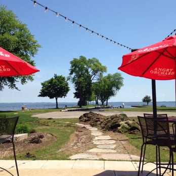 TJ's Harbor Restaurant - Nice view! - New American Near Me - Oshkosh, Wisconsin TJ's Harbor Restaurant - Nice view! - New American Near Me - Oshkosh, Wisconsin