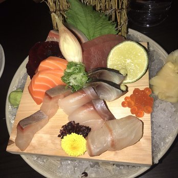 Ryú - Sushi Bars Near Me - Westmount, Quebec