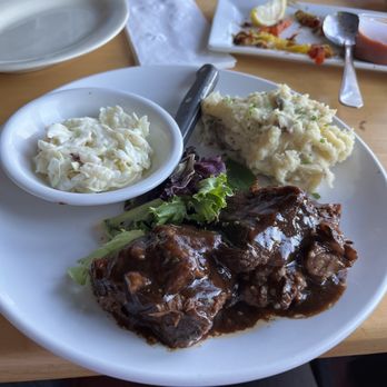 Finn's Harborside - Short Ribs - Seafood Near Me - East Greenwich, Rhode Island Finn's Harborside - Short Ribs - Seafood Near Me - East Greenwich, Rhode Island