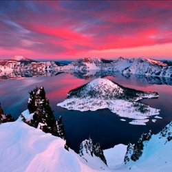 Southern Oregon All Star Taxi - Crater Lake sunrise. One of our deluxe tours can give you this same experience.