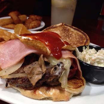 Boston Burger - Kitchen Sink - Burgers Near Me - Boston, Massachusetts