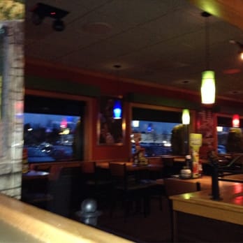 Applebee's Grill + Bar - Seating - Sports Bars Near Me - Puyallup, Washington Applebee's Grill + Bar - Seating - Sports Bars Near Me - Puyallup, Washington