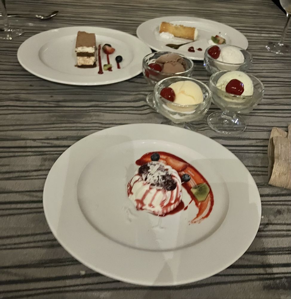 CAPER’S 67 Photos & 14 Reviews David Alfaro Siqueiros 164, Puerto