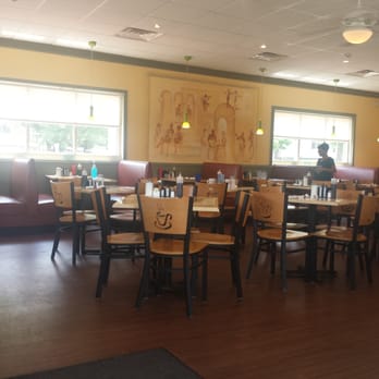 Sunny Side Cafe - Simple and cosy interior - Breakfast & Brunch Near Me - Randolph, Massachusetts