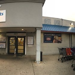 Wilson Famous Blue Ribbon Meats - Front of the Store