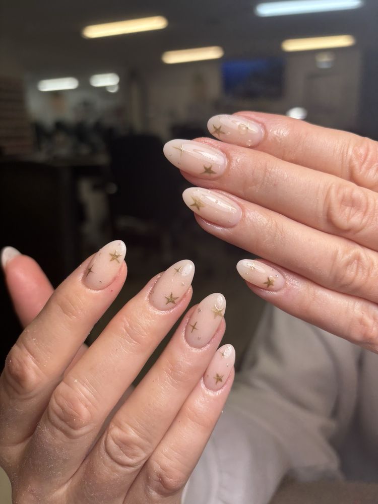 Ts Nail Spa Logo