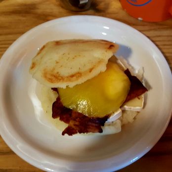 Valencia Cocina - Arepas (skillet roasted) with brie and mango (added chorizo) - Latin American Near Me - Norwalk, Connecticut Valencia Cocina - Arepas (skillet roasted) with brie and mango (added chorizo) - Latin American Near Me - Norwalk, Connecticut