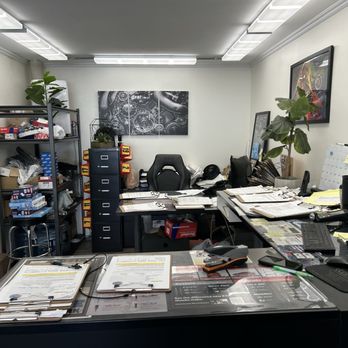 Yosemite Auto Care - Office area - Auto Repair Near Me - Simi Valley, California