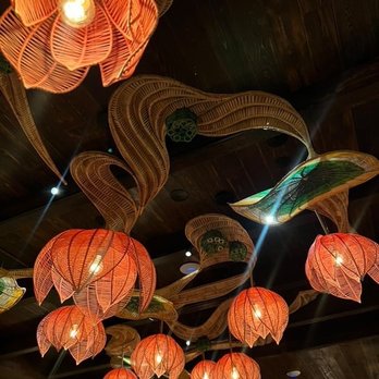 La Dong - Ambient lighting - Vietnamese Near Me - New York, New York La Dong - Ambient lighting - Vietnamese Near Me - New York, New York