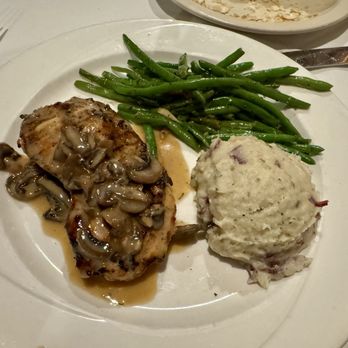 Downtown Grill - Chicken Marsala + pesto mashed potatoes + green beans - Steakhouses Near Me - Macon, Georgia Downtown Grill - Chicken Marsala + pesto mashed potatoes + green beans - Steakhouses Near Me - Macon, Georgia