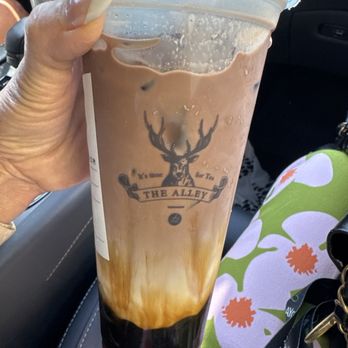 The Alley - Cocoa Brown sugar - Bubble Tea Near Me - Honolulu, Hawaii The Alley - Cocoa Brown sugar - Bubble Tea Near Me - Honolulu, Hawaii
