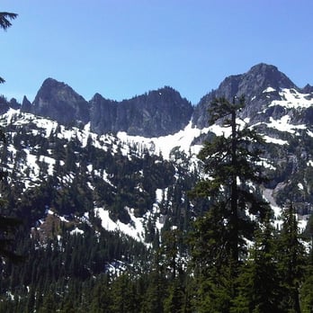 Snow Lake - Further up - Hiking Near Me - North Bend, Washington Snow Lake - Further up - Hiking Near Me - North Bend, Washington