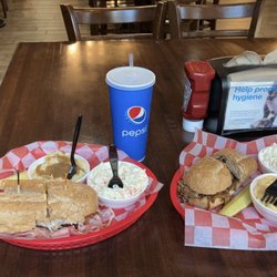 J.O.E. and Pop's Sub Shoppe - Pretty good southern food. Stopped here on the way to our cabin