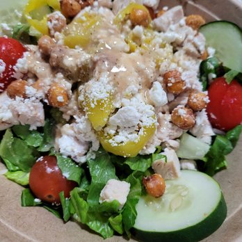 Clean Eatz - Chopped salad - Juice Bars & Smoothies Near Me - Dublin, Ohio