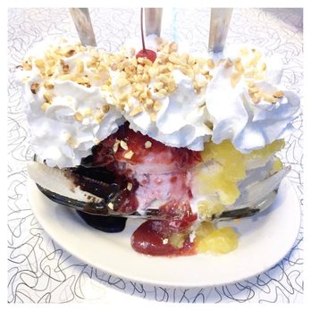 Mel's Diner - Diners Near Me - Pigeon Forge, Tennessee