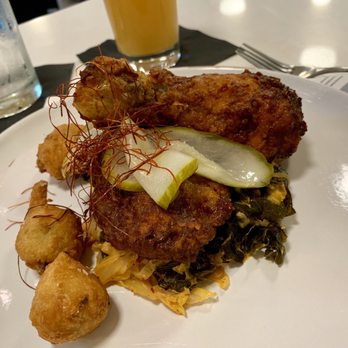 Clyde's Fine Diner - Nashville Hot Chicken - Diners Near Me - Des Moines, Iowa