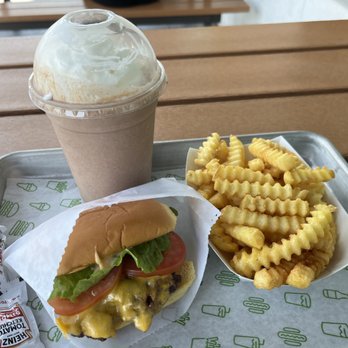 Shake Shack Long Beach - ShackBurger, fries, and chocolate shake - Burgers Near Me - Long Beach, California Shake Shack Long Beach - ShackBurger, fries, and chocolate shake - Burgers Near Me - Long Beach, California