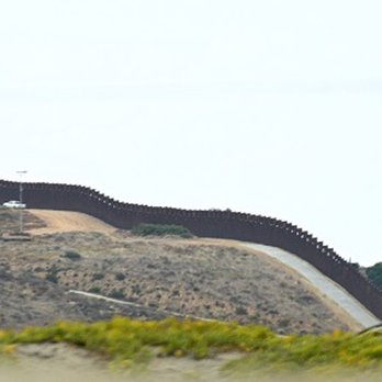 Border Field State Park - Bill Clinton's Wall 1995 - Parks Near Me - San Diego, California Border Field State Park - Bill Clinton's Wall 1995 - Parks Near Me - San Diego, California
