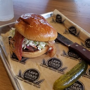 Left Coast Brewing - Pulled pork sandwich - Barbeque Near Me - Irvine, California Left Coast Brewing - Pulled pork sandwich - Barbeque Near Me - Irvine, California