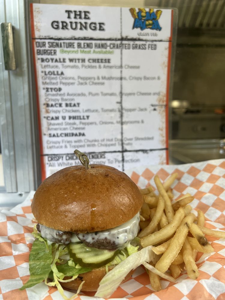 Lolla Palooza Burger Logo