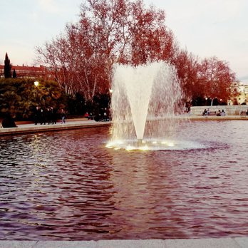 Templo de Debod - The fountain near the temple! - Landmarks & Historical Buildings Near Me - Madrid, M