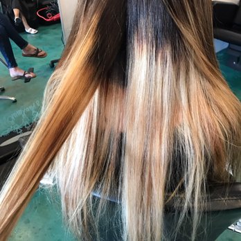 D Salon - Hair Salons Near Me - Riverside, California