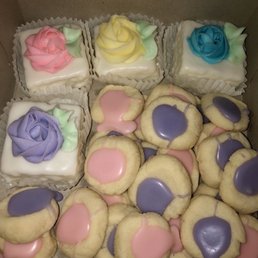 Petit Fours